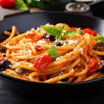 مكرونة سريعه التحضير والطعم خطير-PASTA ARRABBIATA